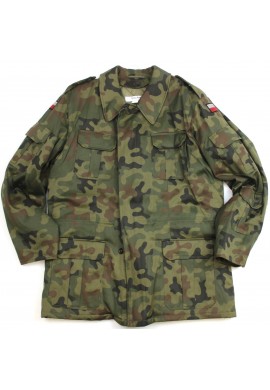 PARKA ORIGINAL UTILIZADA POR EL EJÉRCITO DE POLONIA MODELO CAMUFLAJE BOSCOSO ``WOODLAND´´